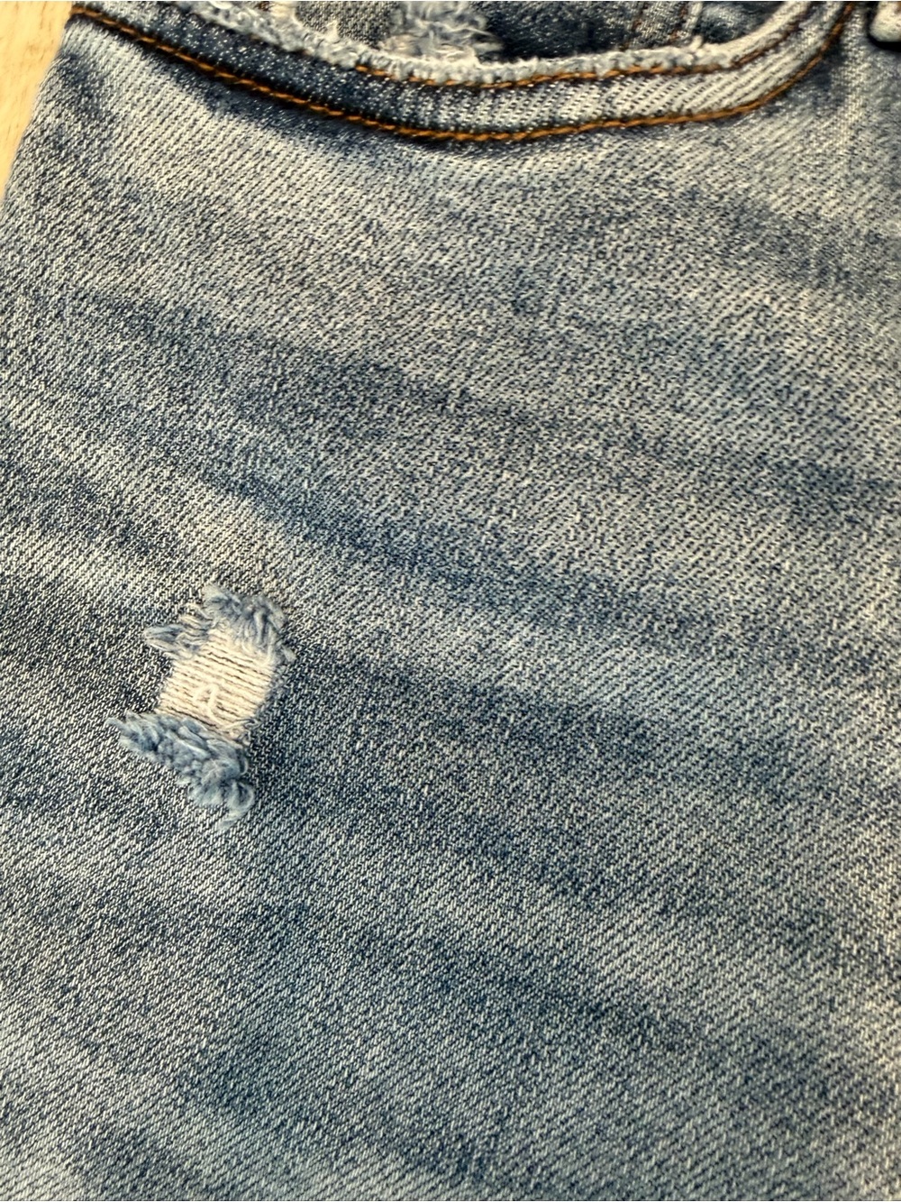 KUT from the Kloth High Rise Rachel Fab AB Mom Jeans — Size 6 - Picture 7 of 11